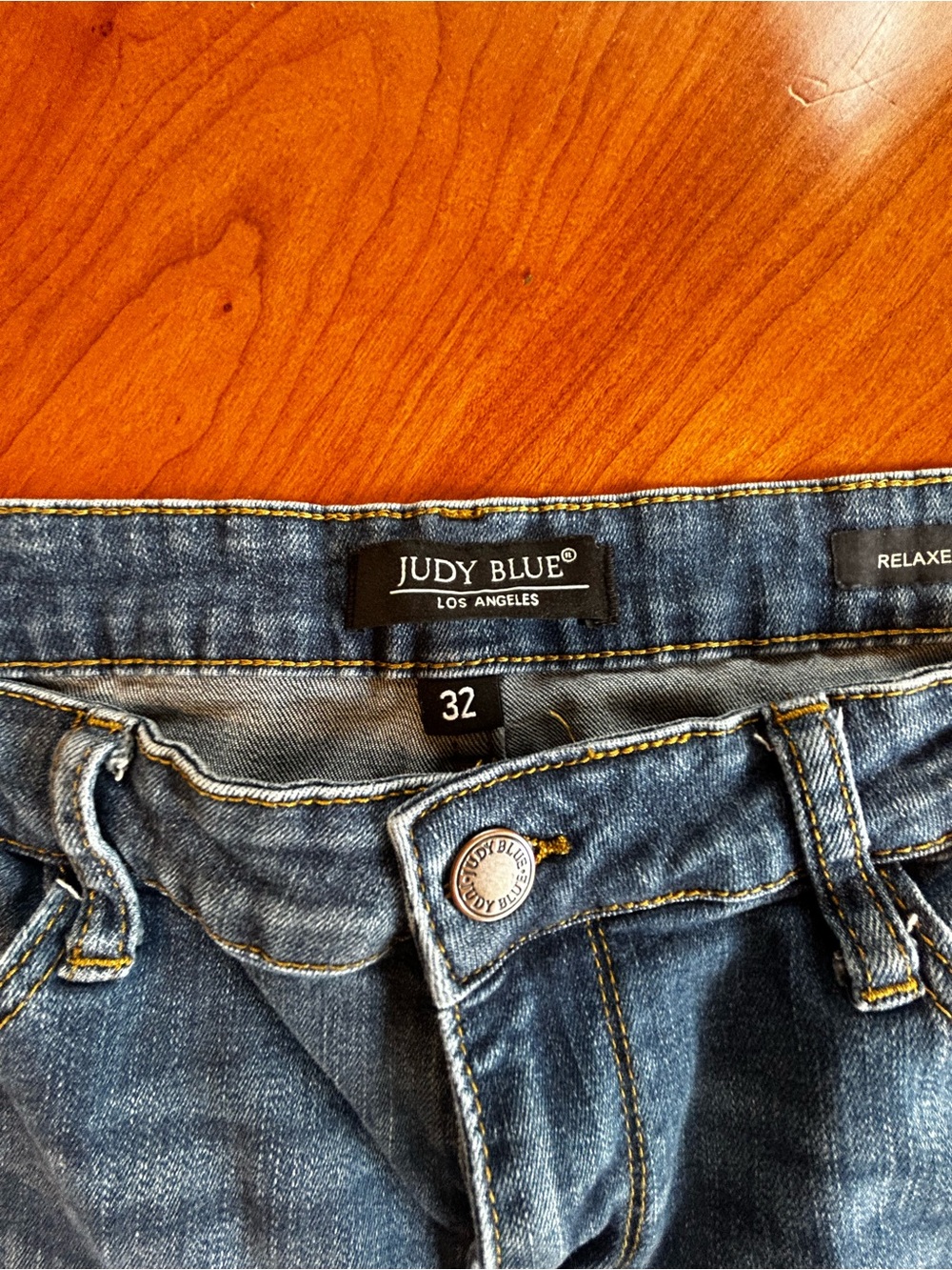 Women’s Judy Blue Relaxed Fit Jeans - Size 32 - Picture 10 of 12